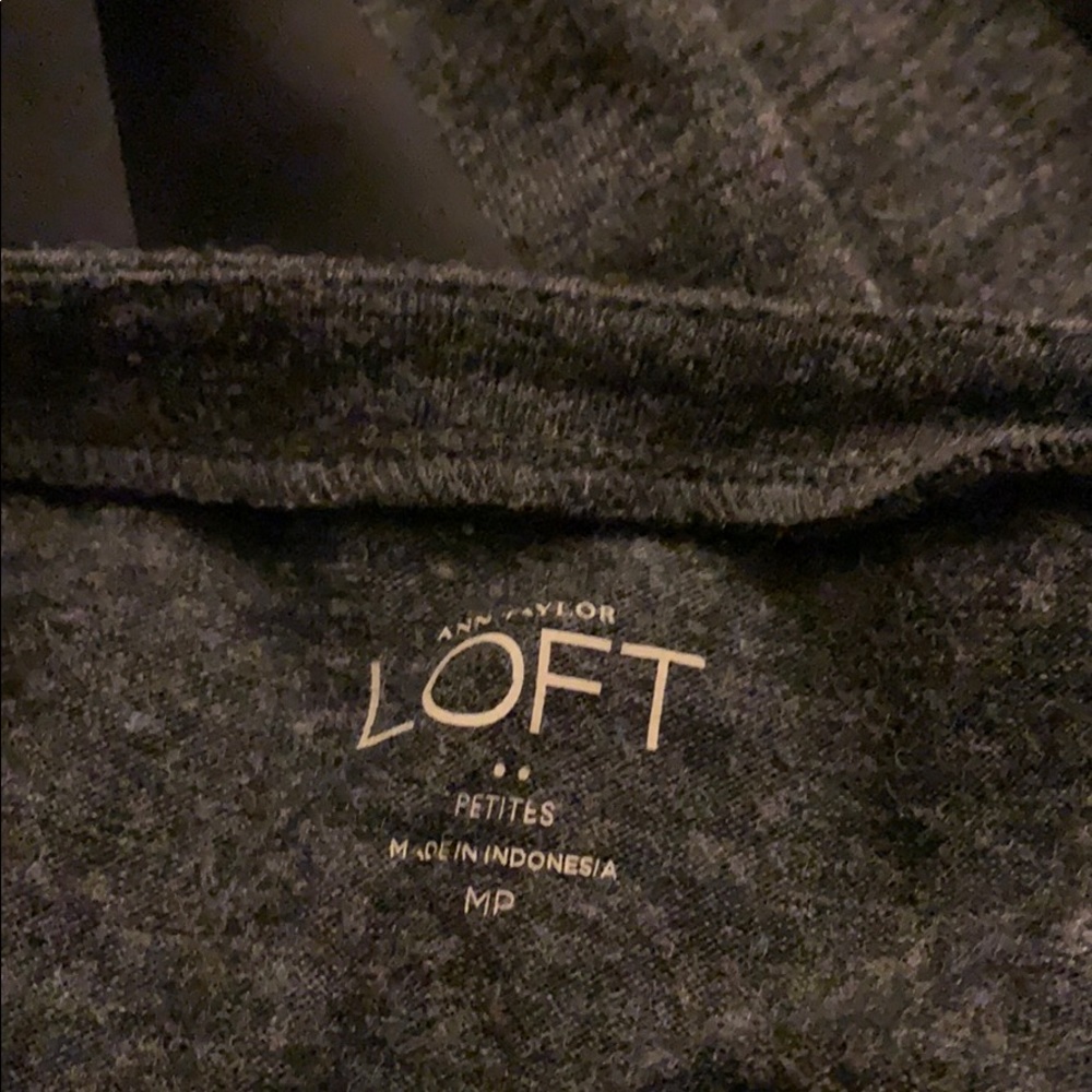 Women’s petite Loft mixed material tunic